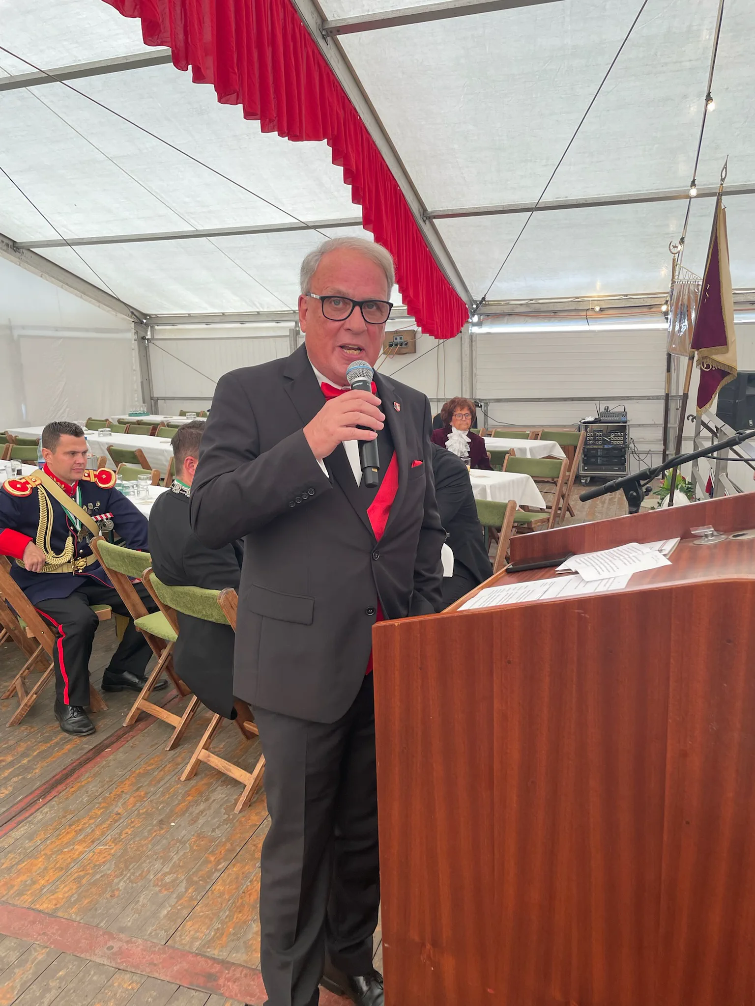 Umzüge & Festsplitter 2025 – Foto 43