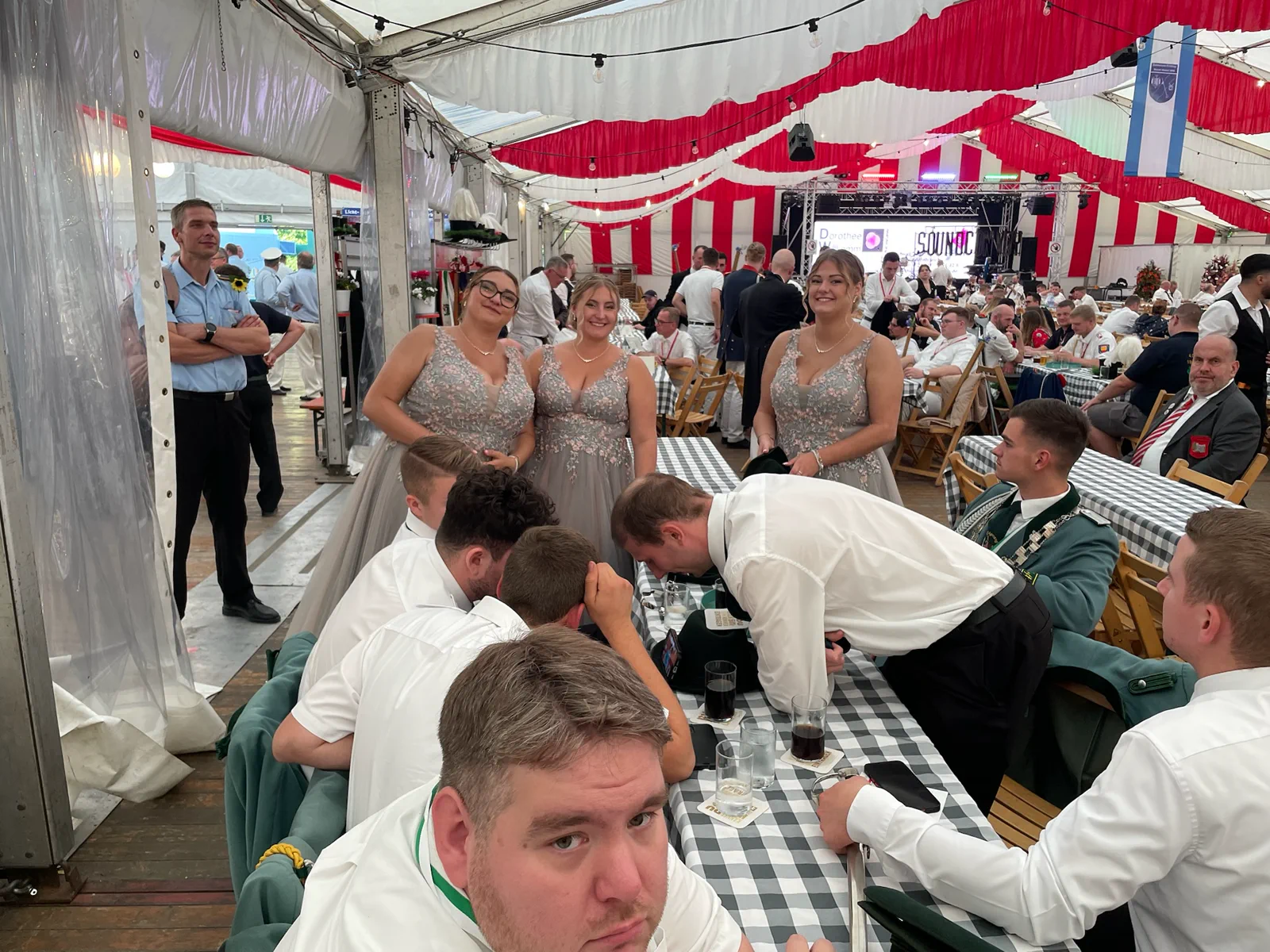 Umzüge & Festsplitter 2025 – Foto 73