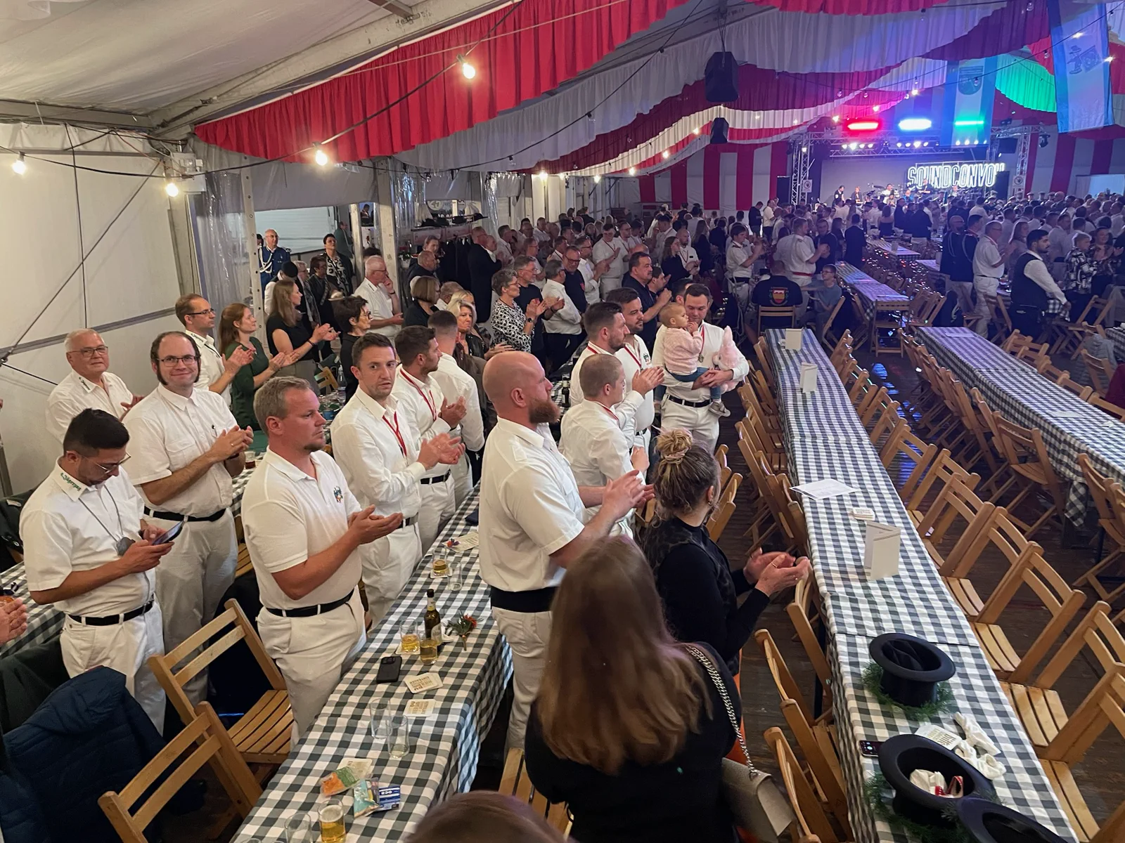 Umzüge & Festsplitter 2025 – Foto 78