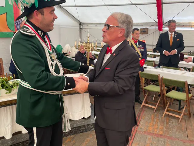 Umzüge & Festsplitter 2025 – Vorschau 48