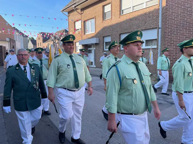 Umzüge & Festsplitter 2025 – Vorschau 60