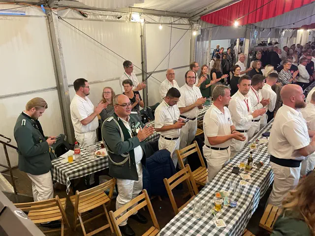 Umzüge & Festsplitter 2025 – Vorschau 77