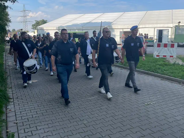 Titelbild zur Galerie Vogelschuss 2025